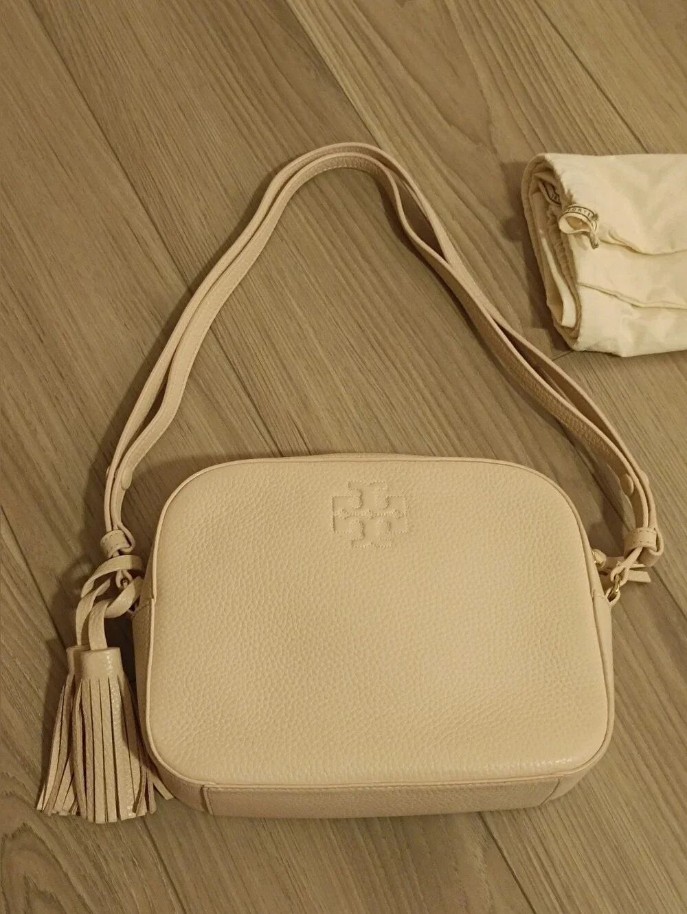 TORY BURCH Leather THEA Camera Bag -Crossbody/ Shoulder Bag